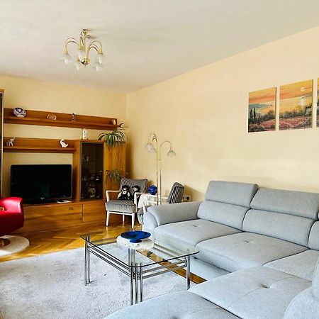 2,5-Zimmerwohnung Mit Terrasse - Keine Monteure Marbach am Neckar Bagian luar foto